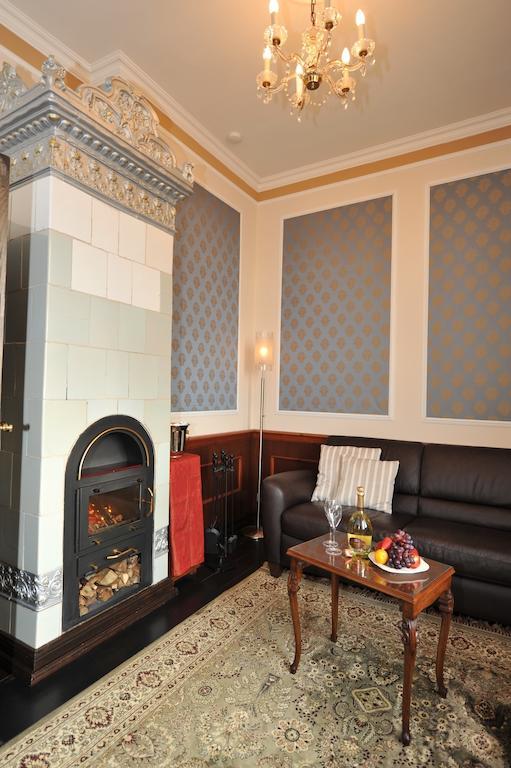 Hotel Gutshaus Kubbelkow Bergen Auf Rugen Habitación foto